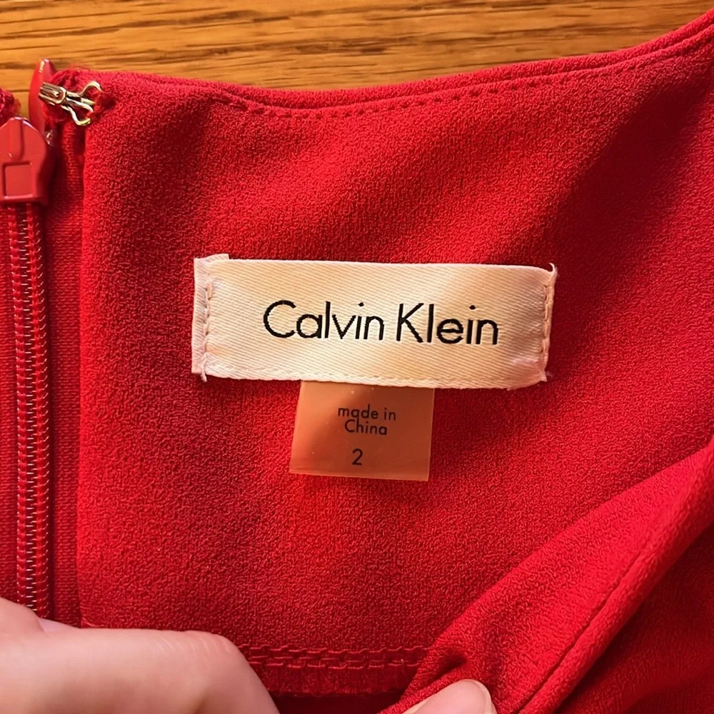 Calvin Klein Red Starburst Sleeveless Dress - Picture 6 of 8